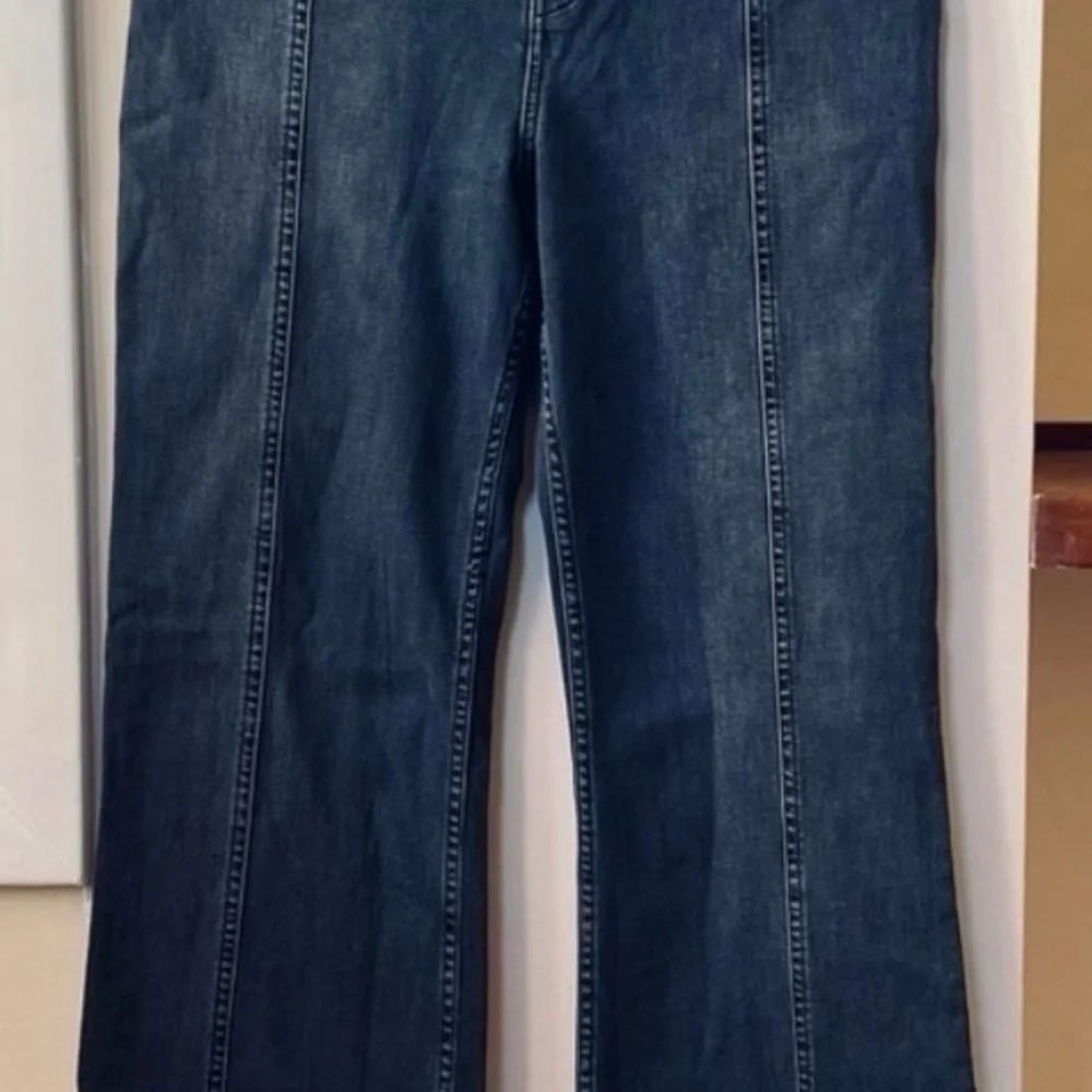 New Free People Firecracker Flare Jeans Patch in Black Python Star - Picture 3 of 6